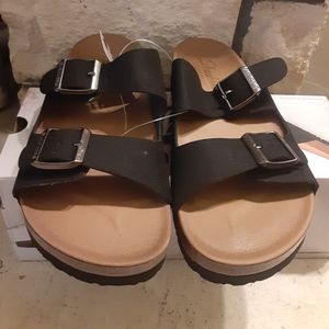 Skechers Relaxed Luxe Foam